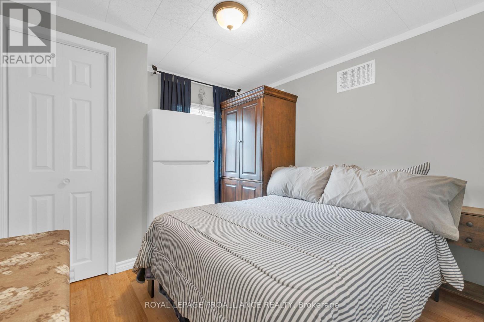 15 Finch Lane, Quinte West (Sidney Ward), Ontario  K8N 4Z3 - Photo 13 - X12422007