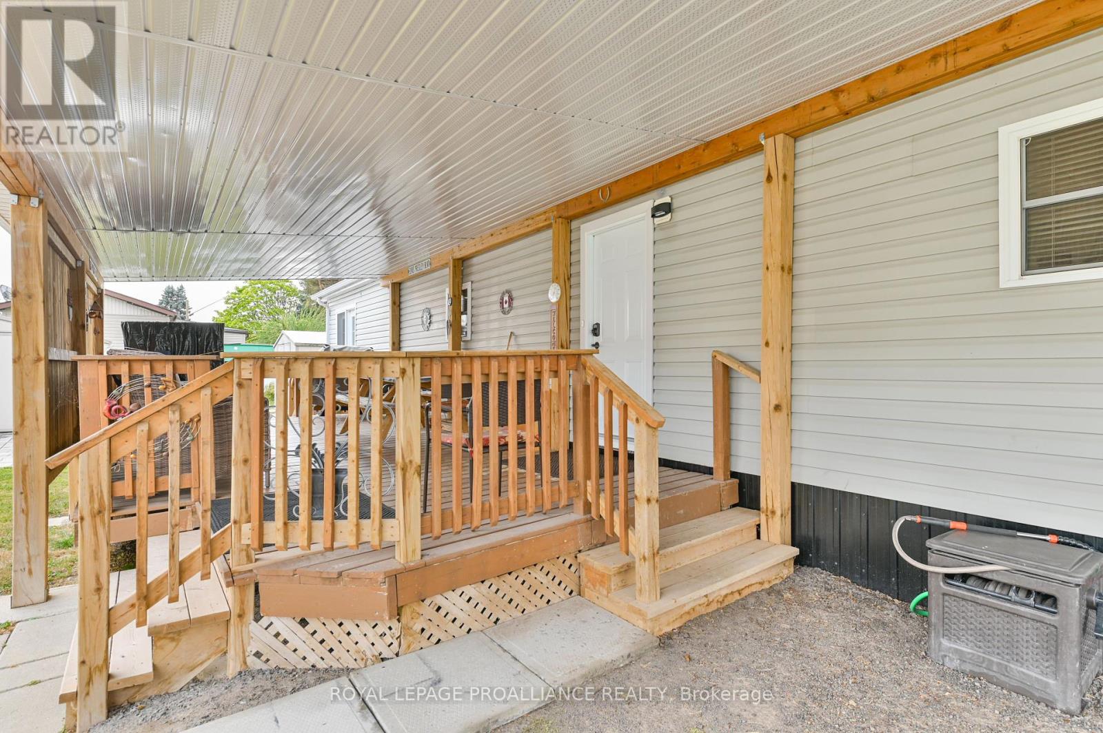 15 Finch Lane, Quinte West (Sidney Ward), Ontario  K8N 4Z3 - Photo 27 - X12422007
