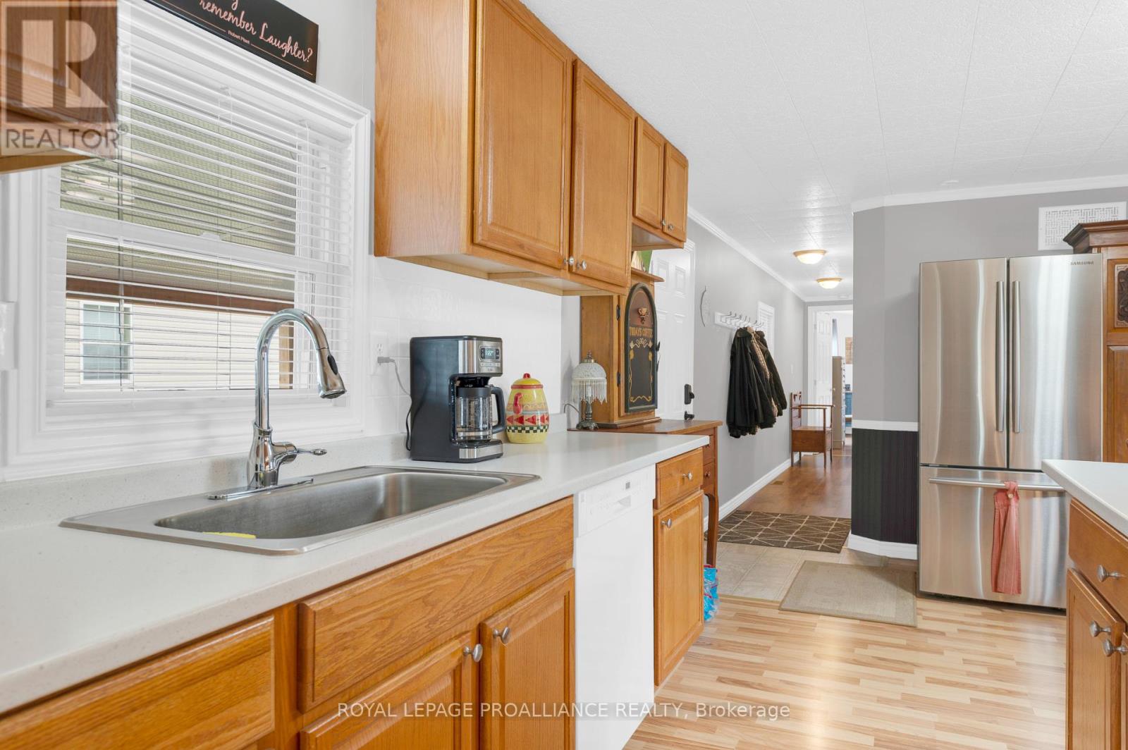 15 Finch Lane, Quinte West (Sidney Ward), Ontario  K8N 4Z3 - Photo 6 - X12422007