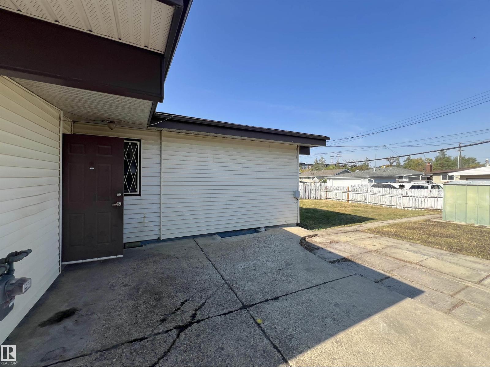 10212 136 Av Nw, Edmonton, Alberta  T5E 1W1 - Photo 33 - E4459081