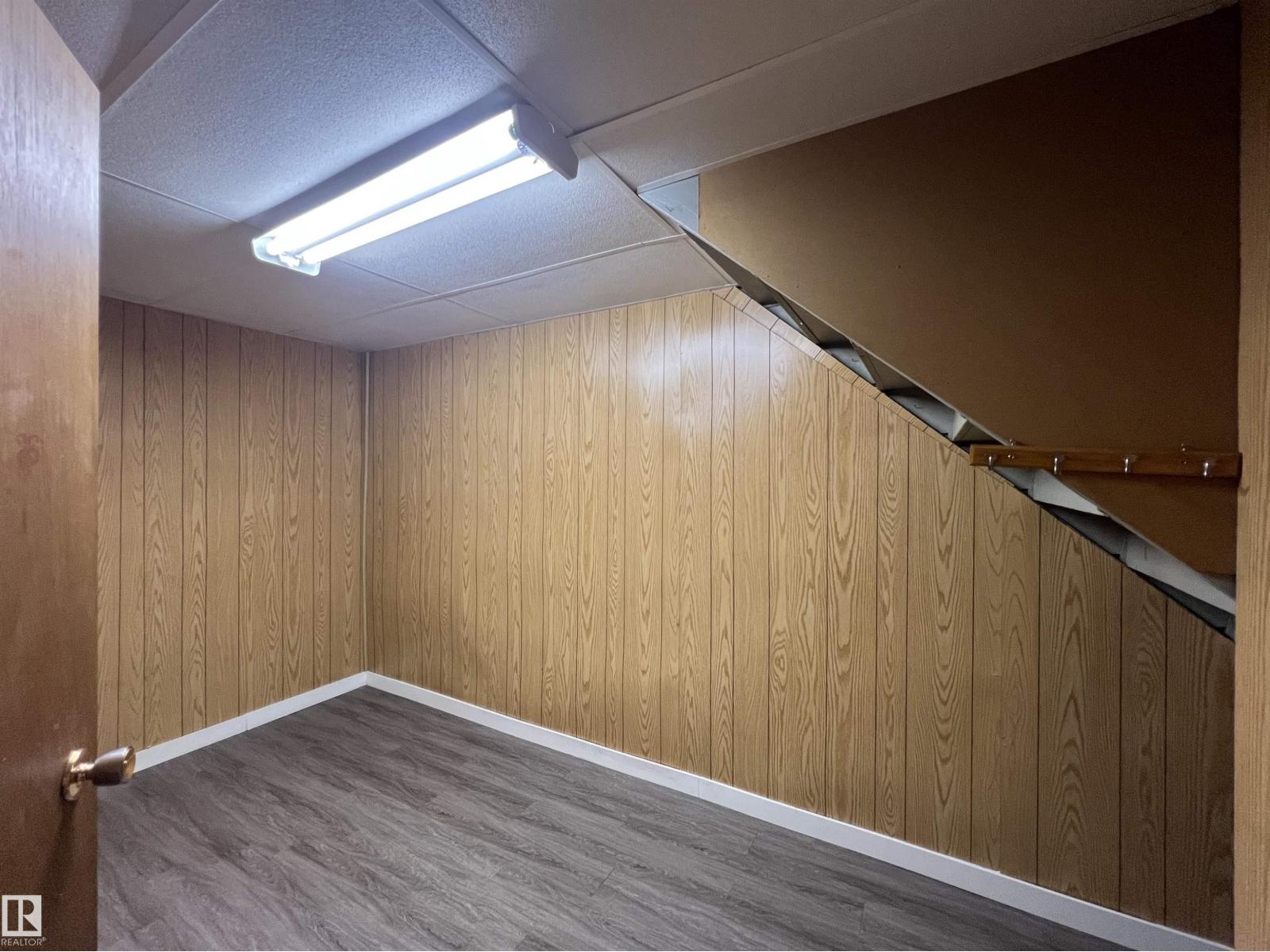 10212 136 Av Nw, Edmonton, Alberta  T5E 1W1 - Photo 5 - E4459081