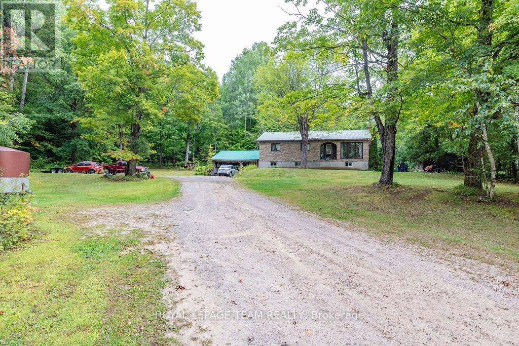 531 BRUCETON ROAD, Brudenell, Ontario