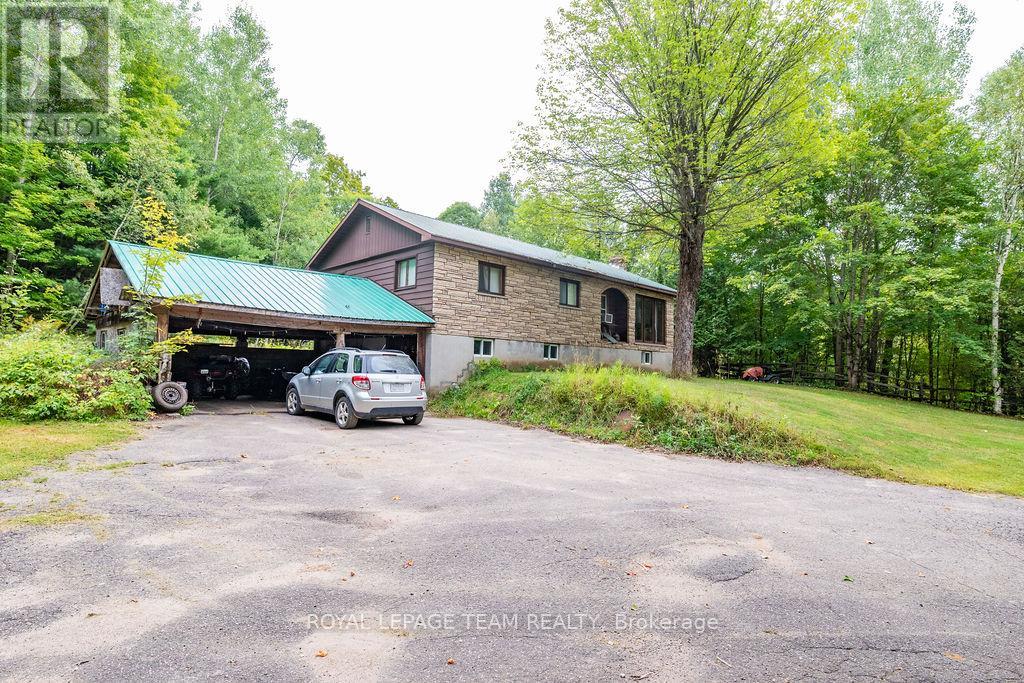 531 Bruceton Road, Brudenell, Ontario  K0J 2E0 - Photo 3 - X12422035