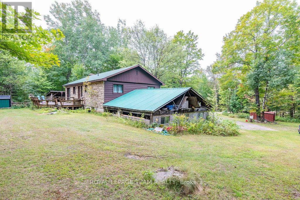 531 Bruceton Road, Brudenell, Ontario  K0J 2E0 - Photo 4 - X12422035