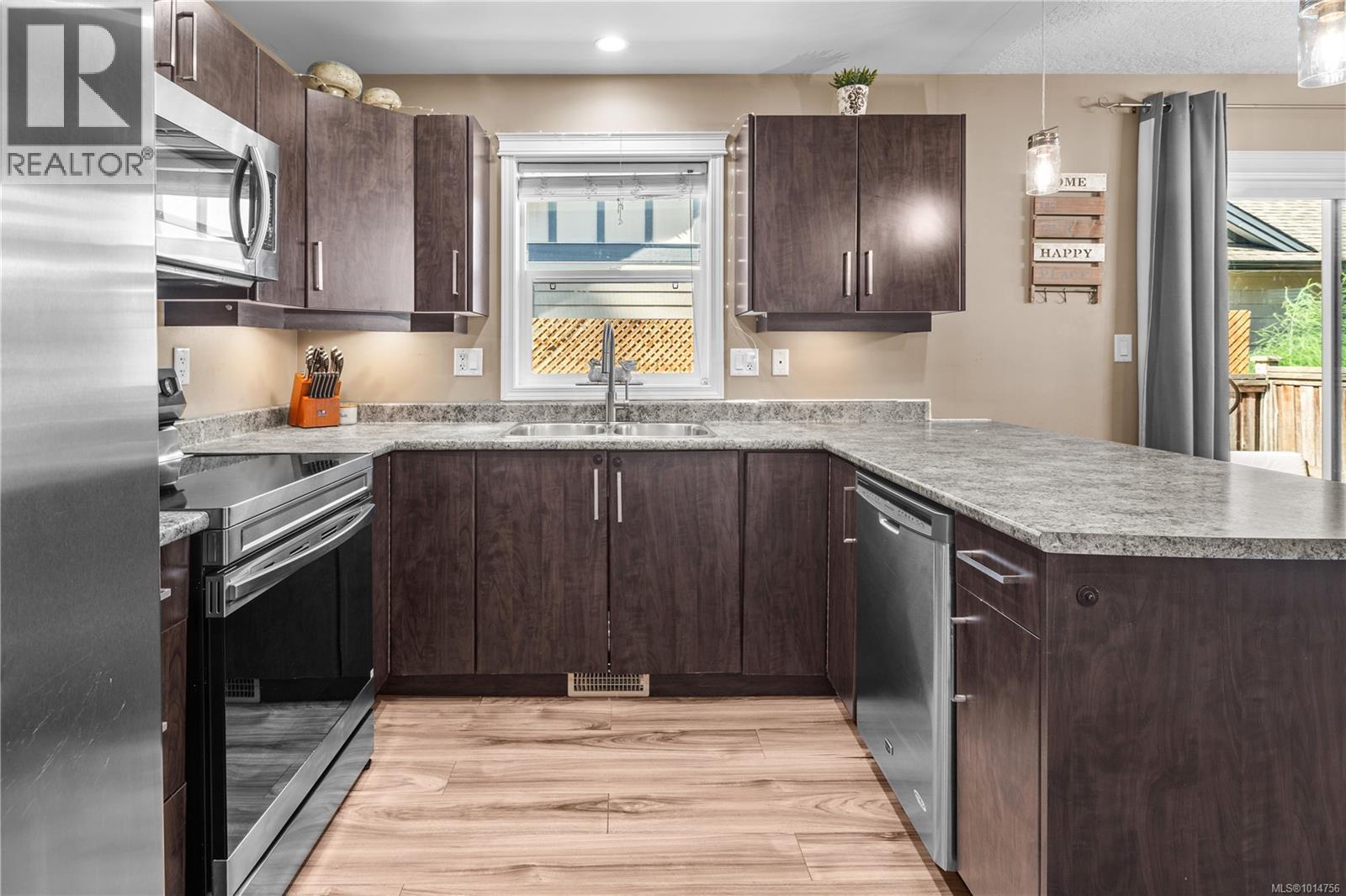 1054 Fitzgerald Rd, Shawnigan Lake, British Columbia V0R 2W3 - Photo 2 - 1014756