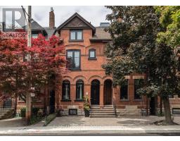16 BOSWELL AVENUE, Toronto, Ontario