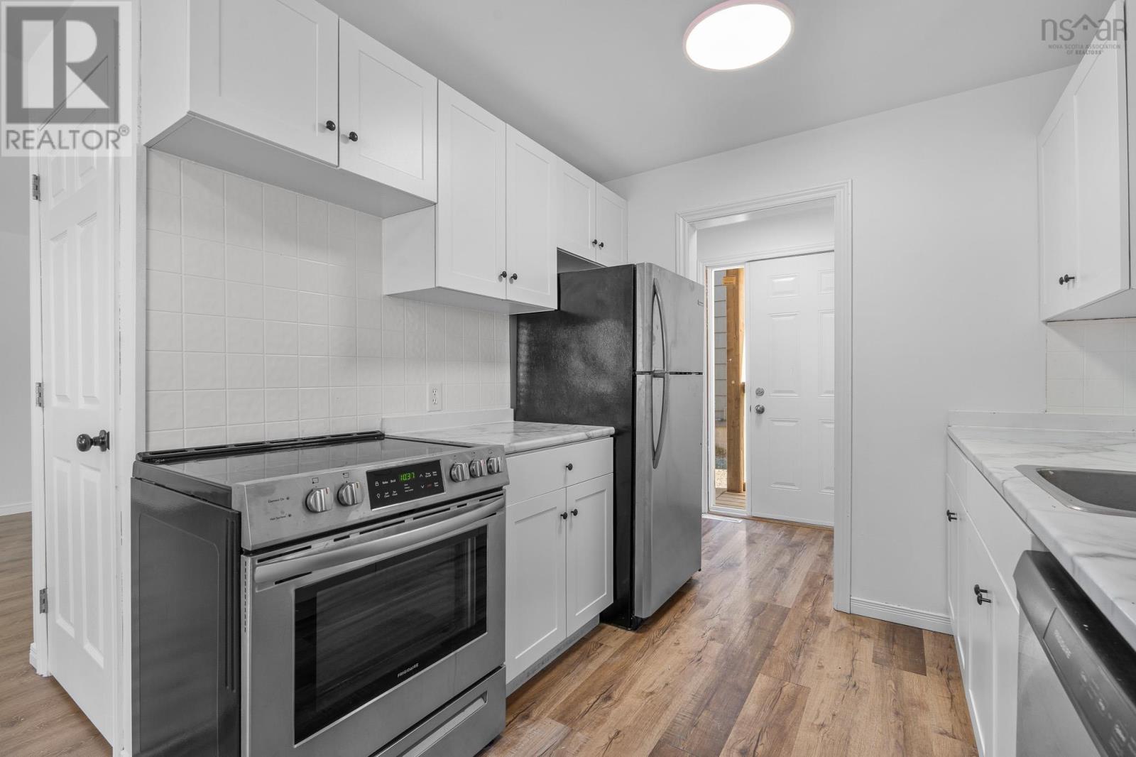 7&9 Herbert Street, Dartmouth, Nova Scotia  B2W 1J1 - Photo 12 - 202522226