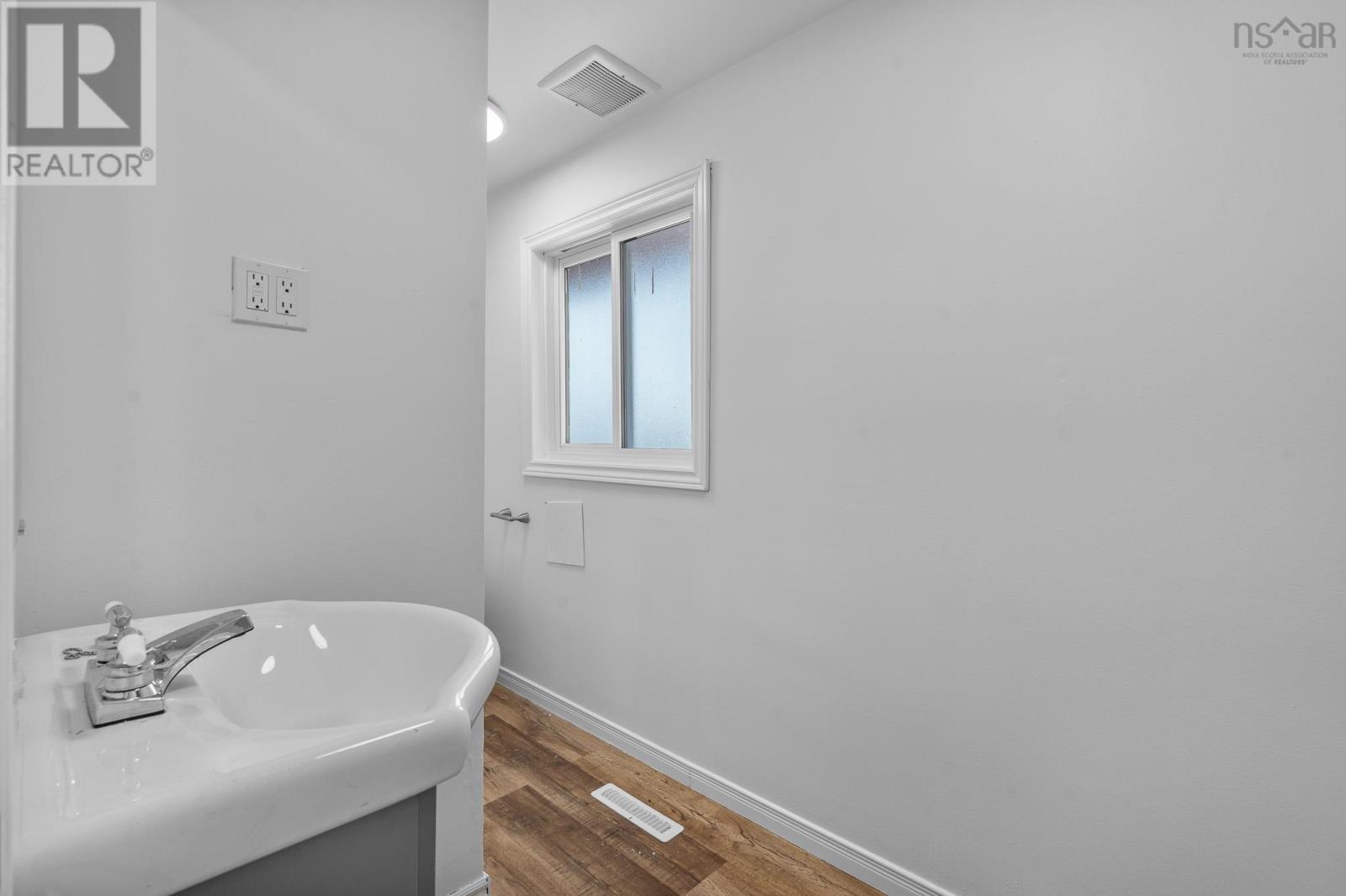 7&9 Herbert Street, Dartmouth, Nova Scotia  B2W 1J1 - Photo 30 - 202522226