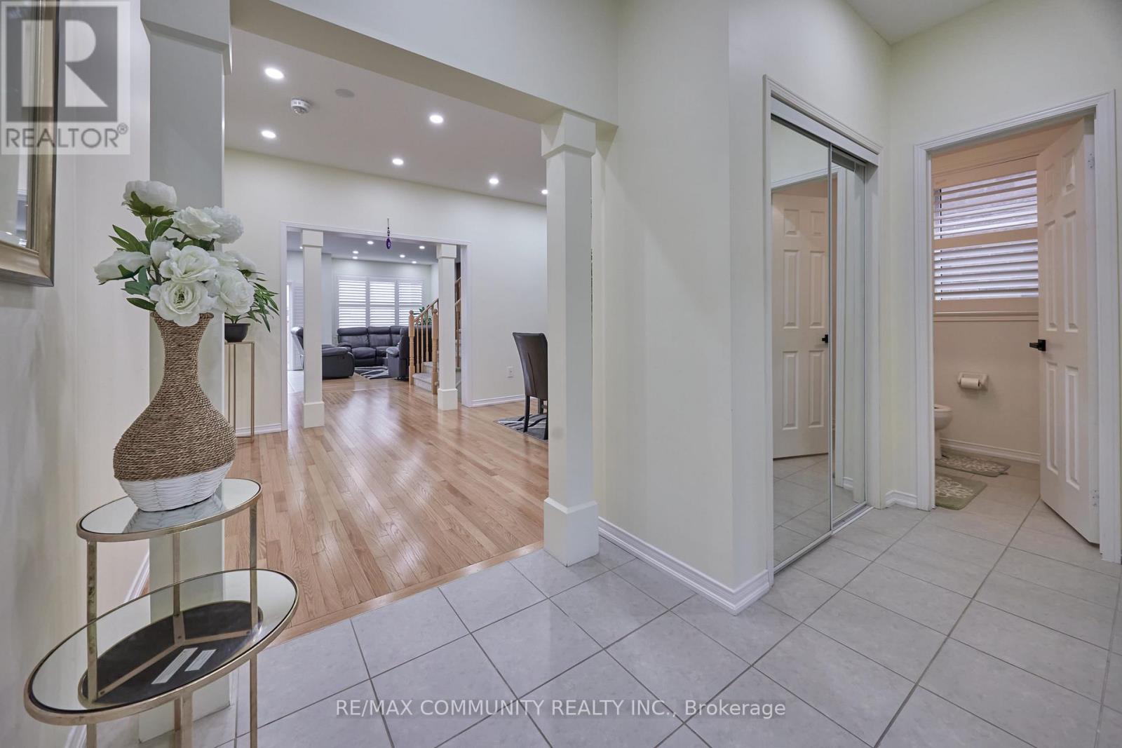 9 Ainley Road, Ajax, Ontario  L1Z 0S4 - Photo 6 - E12421989