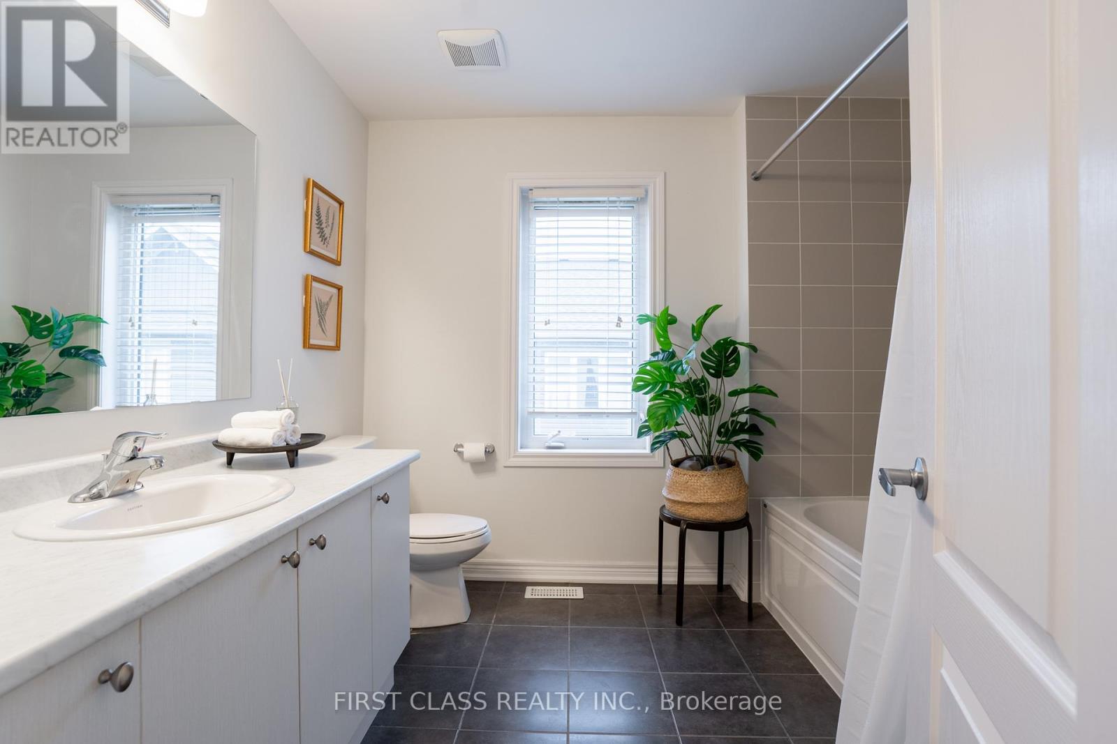 42 Great Gabe Crescent, Oshawa, Ontario  L1L 0C1 - Photo 23 - E12422012