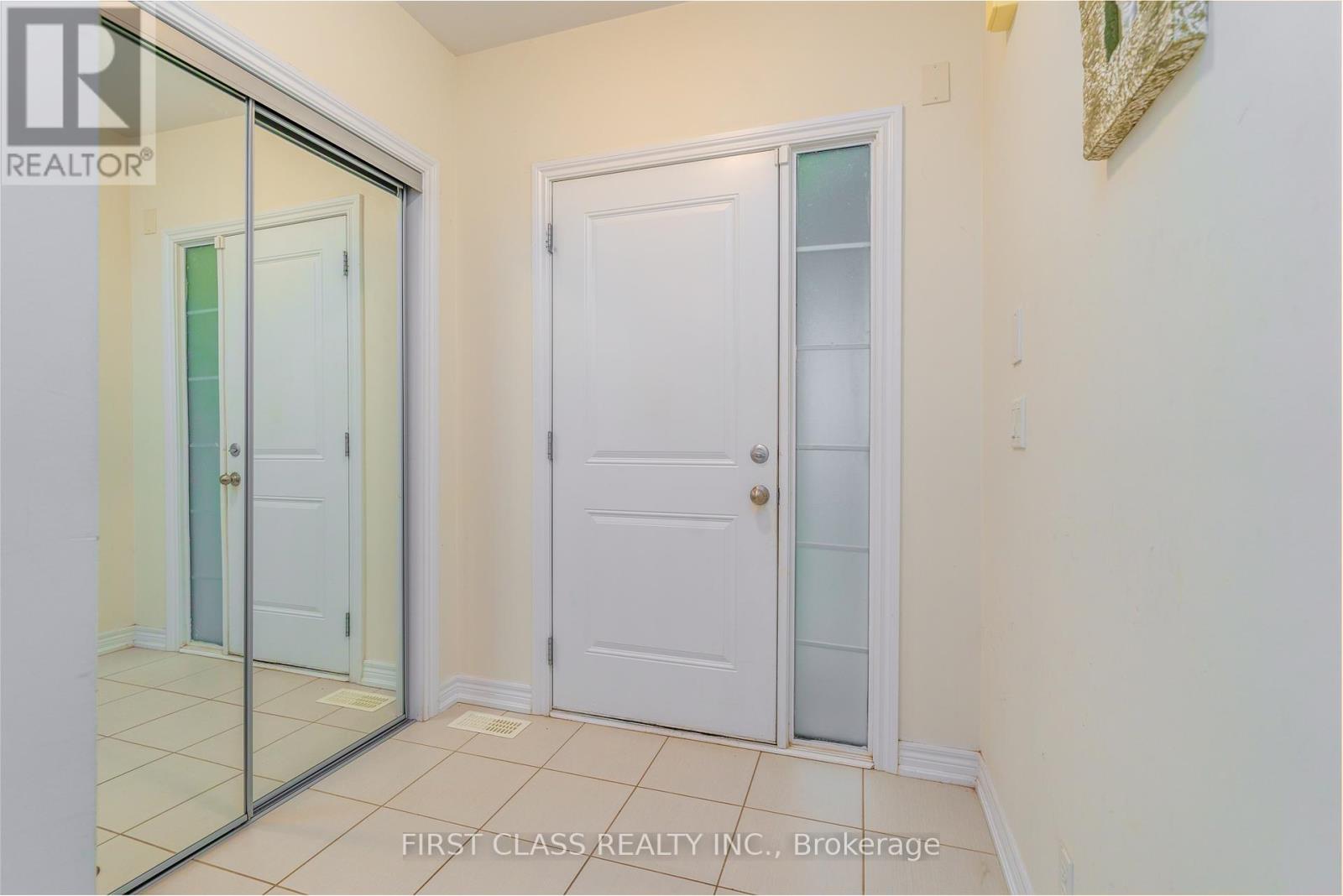 42 Great Gabe Crescent, Oshawa, Ontario  L1L 0C1 - Photo 5 - E12422012