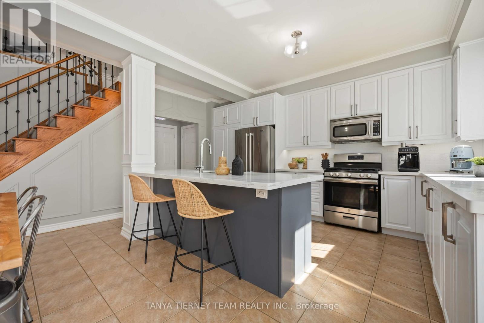161 Carnwith Drive W, Whitby, Ontario  L1M 2J5 - Photo 16 - E12422054