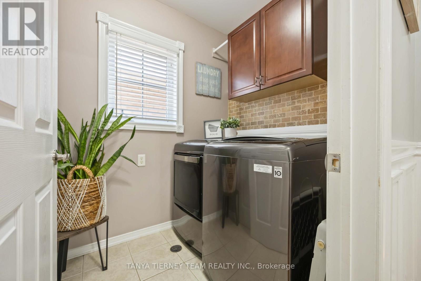 161 Carnwith Drive W, Whitby, Ontario  L1M 2J5 - Photo 32 - E12422054