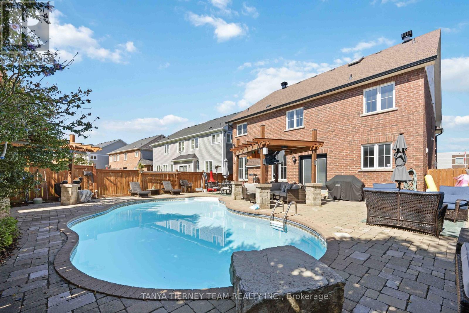 161 Carnwith Drive W, Whitby, Ontario  L1M 2J5 - Photo 46 - E12422054