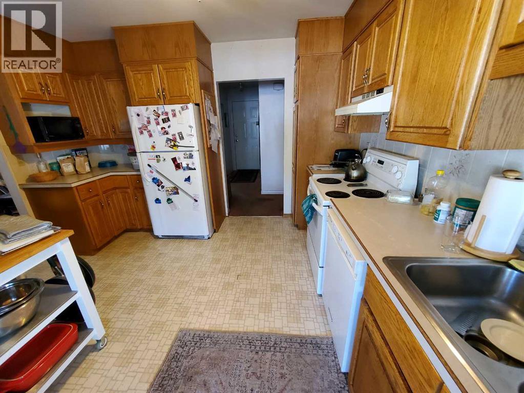 439 Arlington Drive Se, Calgary, Alberta  T2H 1S4 - Photo 10 - A2250921