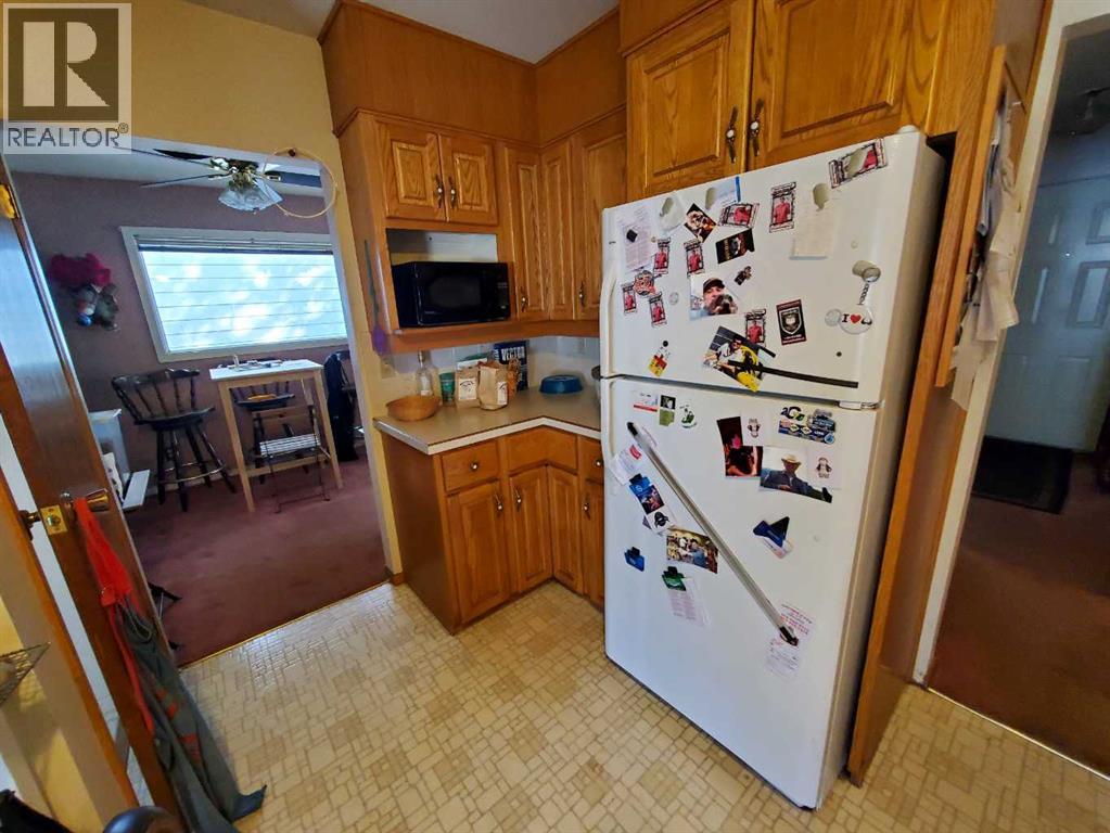 439 Arlington Drive Se, Calgary, Alberta  T2H 1S4 - Photo 12 - A2250921