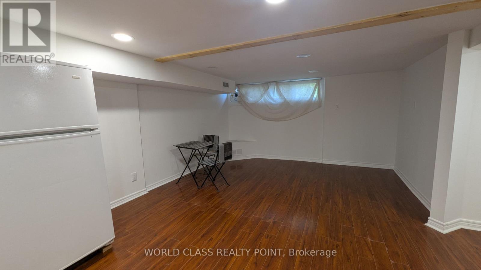 230 Alsace Road, Richmond Hill, Ontario  L4C 2W8 - Photo 4 - N12422040