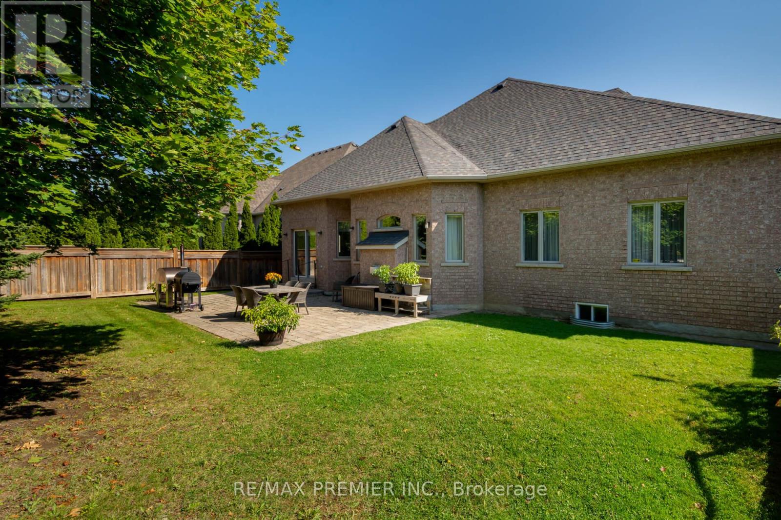 28 Timberwood Drive, Vaughan, Ontario  L0J 1C0 - Photo 35 - N12422051