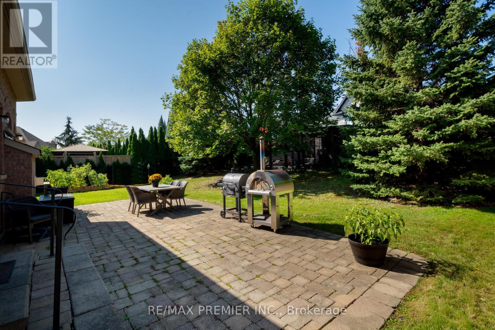 28 Timberwood Drive, Vaughan, Ontario  L0J 1C0 - Photo 38 - N12422051