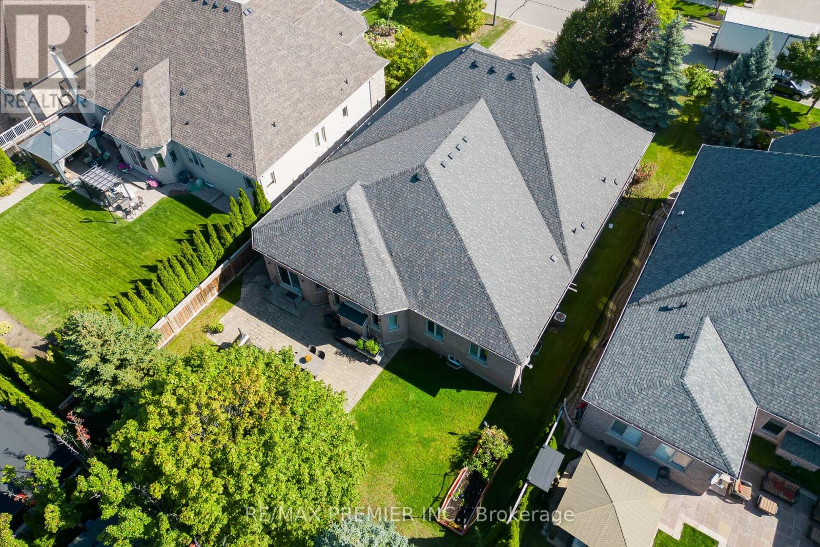 28 Timberwood Drive, Vaughan, Ontario  L0J 1C0 - Photo 41 - N12422051