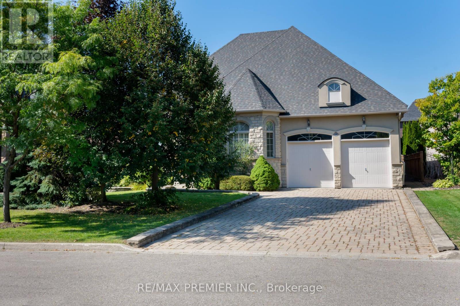 28 Timberwood Drive, Vaughan, Ontario  L0J 1C0 - Photo 49 - N12422051