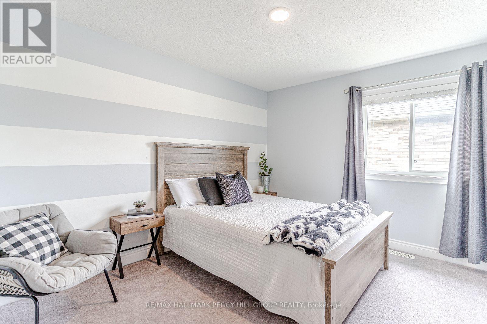 7 Garbutt Crescent, Collingwood, Ontario  L9Y 0H5 - Photo 12 - S12421958