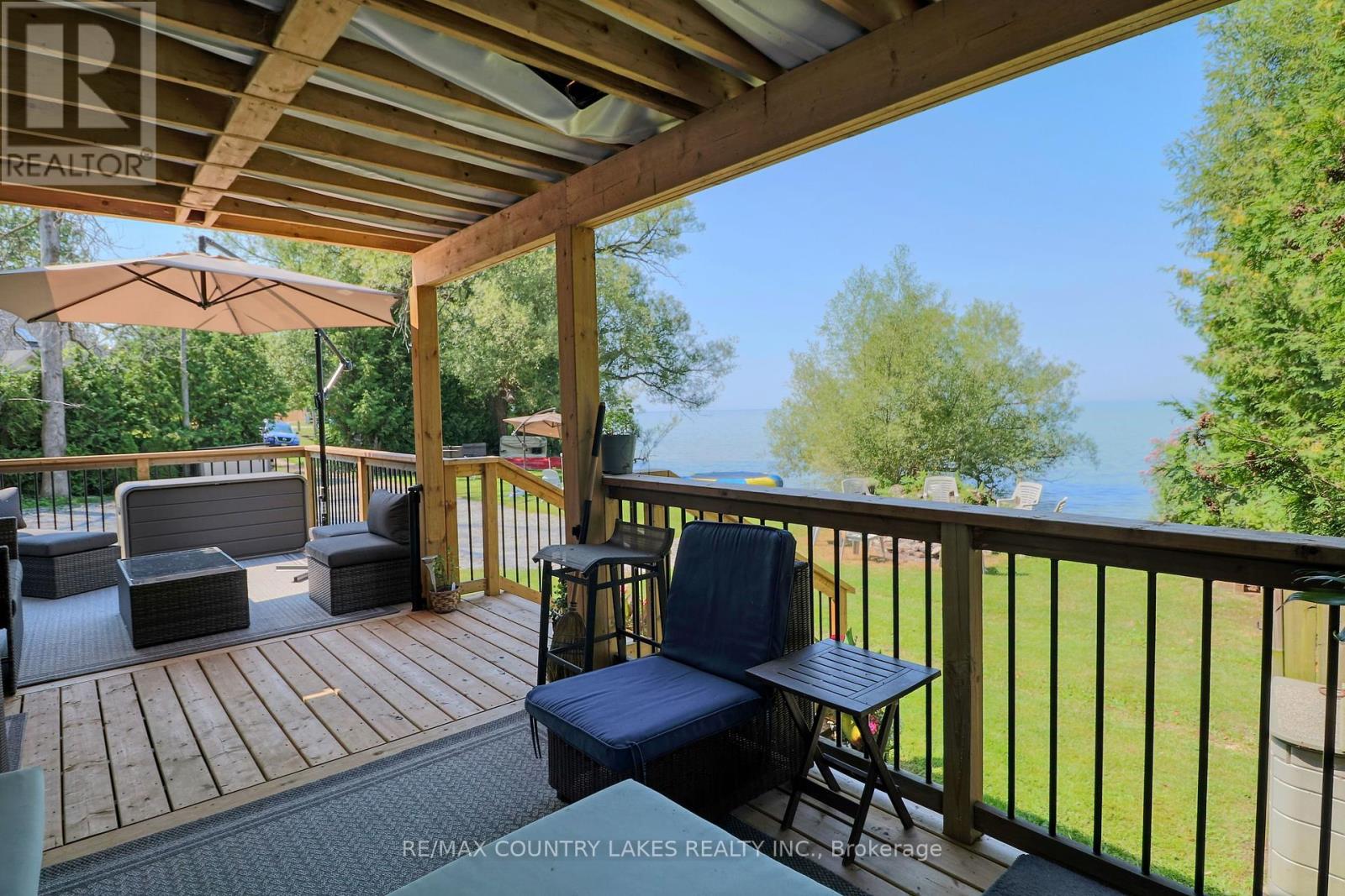104 The Steps Road, Ramara, Ontario  L0K 1B0 - Photo 5 - S12421979