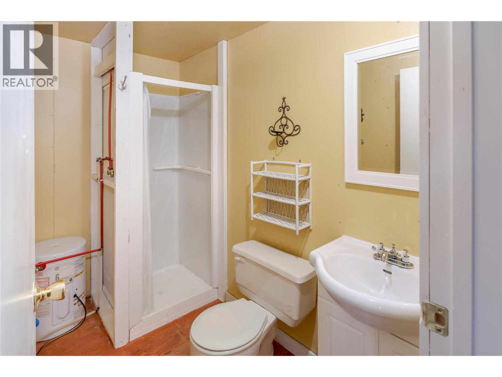 833 HAWTHORNE Road West Kelowna Photo 28