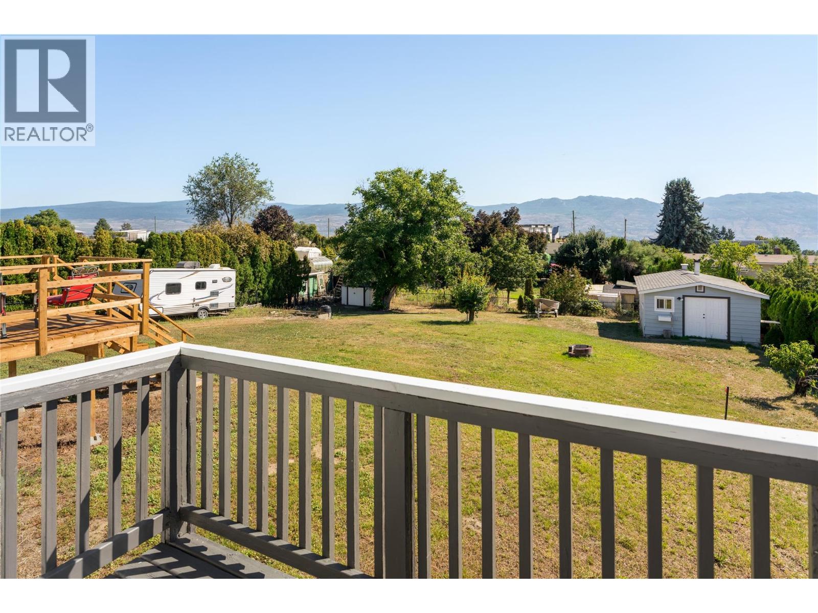 833 HAWTHORNE Road West Kelowna Photo 8