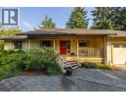 3361 St. Troy Pl Triangle