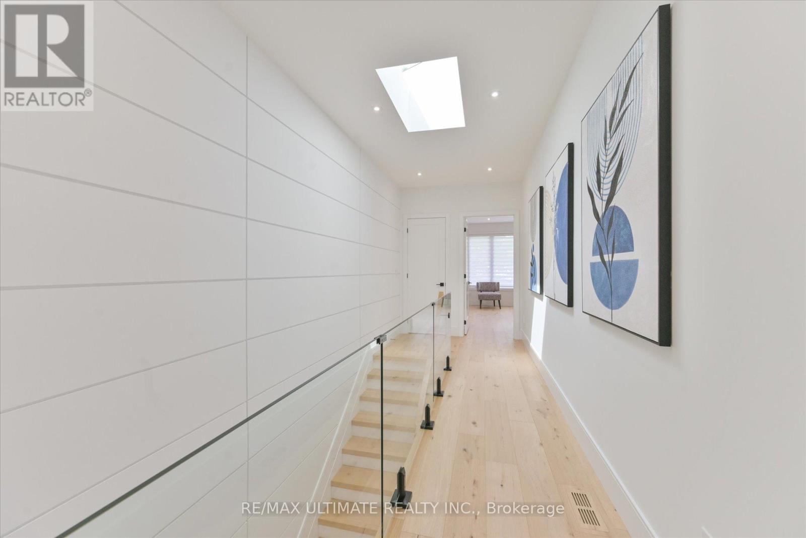 32 Thirty Eighth Street, Toronto, Ontario  M8W 3L9 - Photo 23 - W12422029