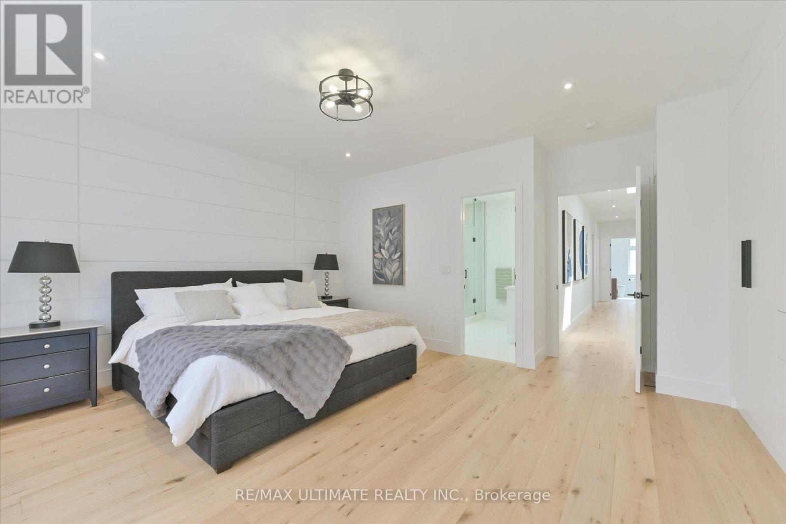 32 Thirty Eighth Street, Toronto, Ontario  M8W 3L9 - Photo 25 - W12422029