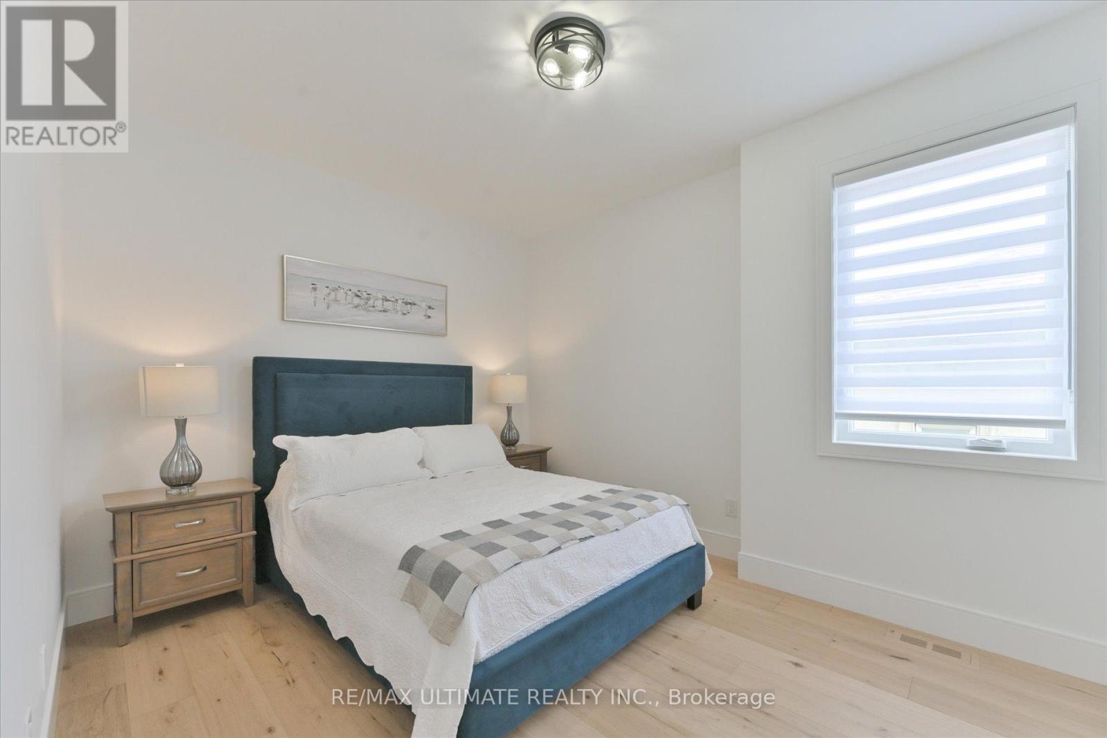 32 Thirty Eighth Street, Toronto, Ontario  M8W 3L9 - Photo 29 - W12422029