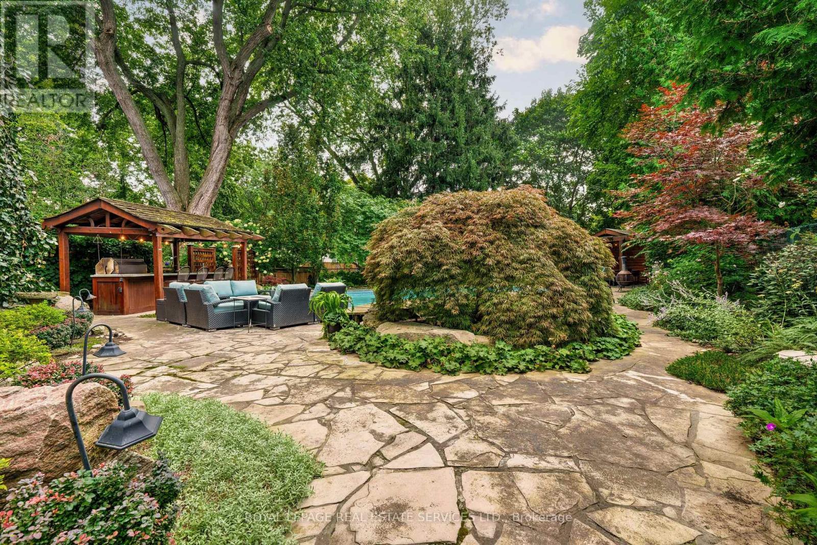 938 Meadow Wood Road, Mississauga, Ontario  L5J 2S6 - Photo 37 - W12422069