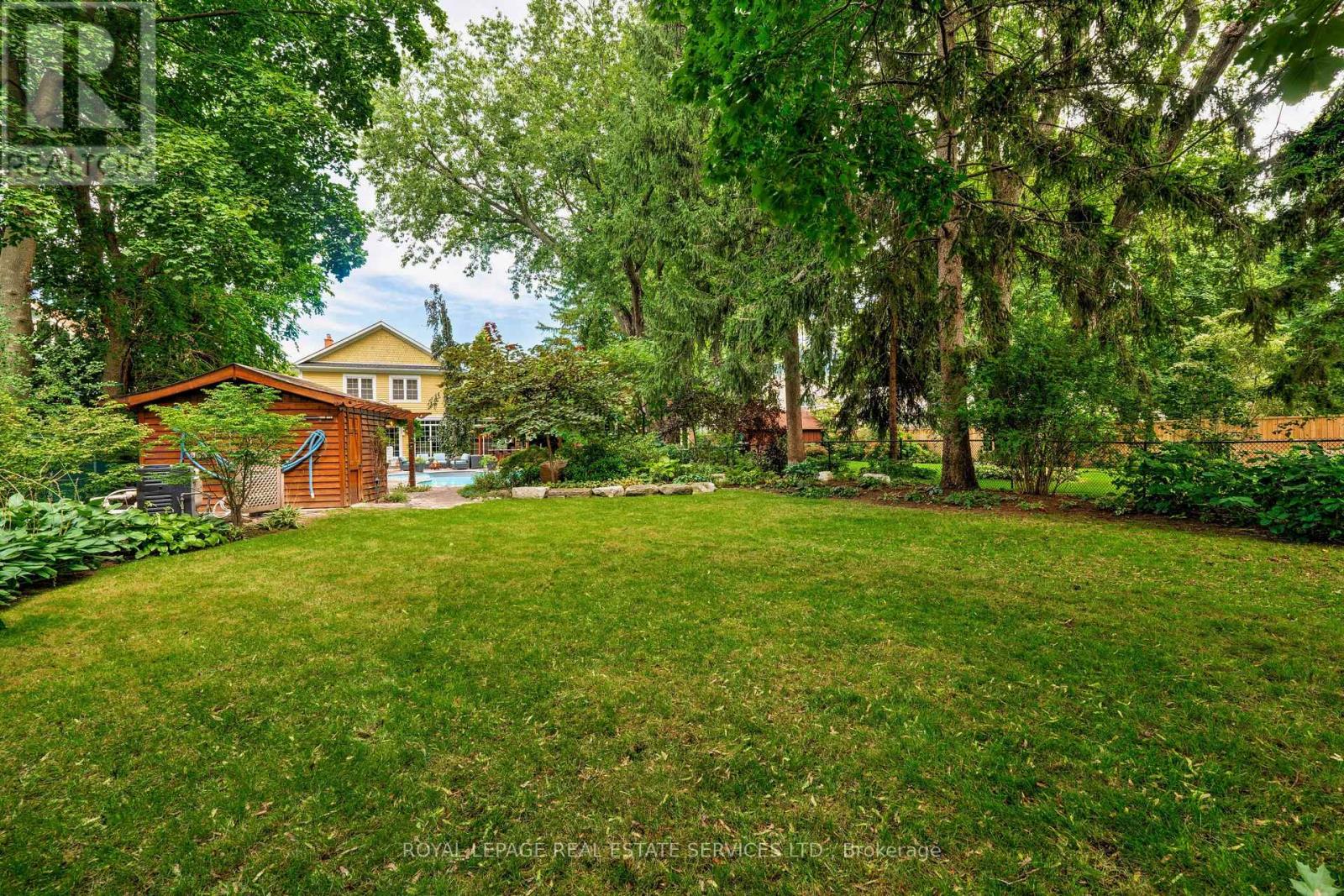 938 Meadow Wood Road, Mississauga, Ontario  L5J 2S6 - Photo 42 - W12422069