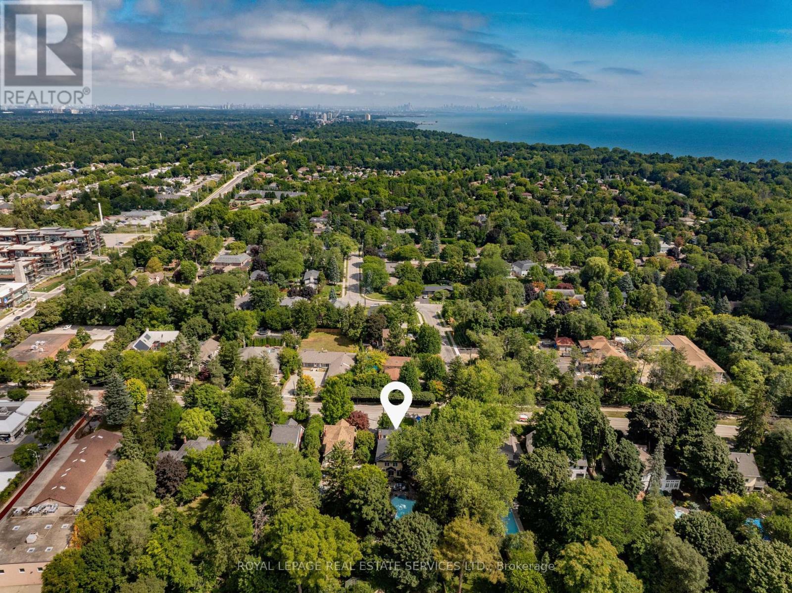 938 Meadow Wood Road, Mississauga, Ontario  L5J 2S6 - Photo 43 - W12422069