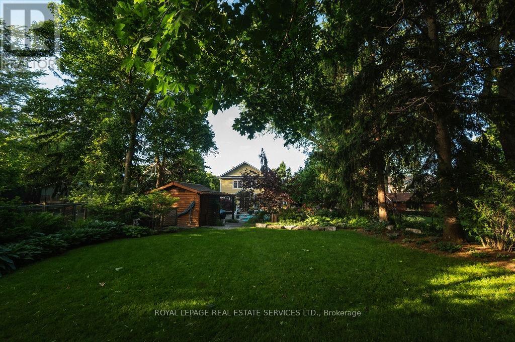938 Meadow Wood Road, Mississauga, Ontario  L5J 2S6 - Photo 49 - W12422069