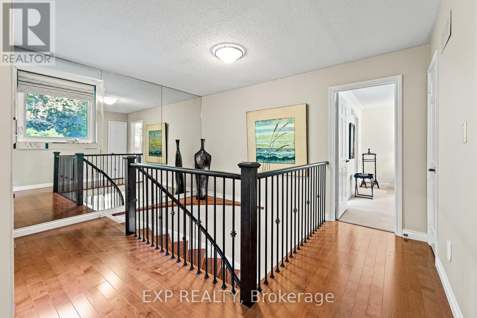 160 Little Court, Caledon, Ontario  L7E 3T8 - Photo 27 - W12422075