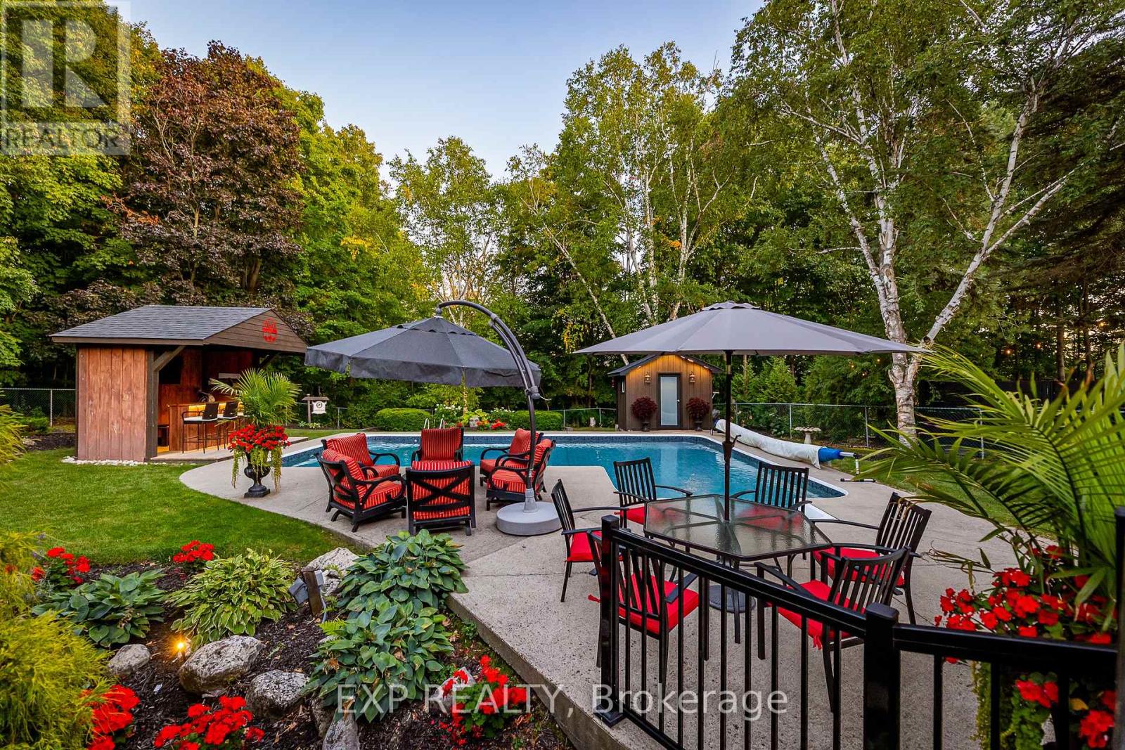 160 Little Court, Caledon, Ontario  L7E 3T8 - Photo 6 - W12422075