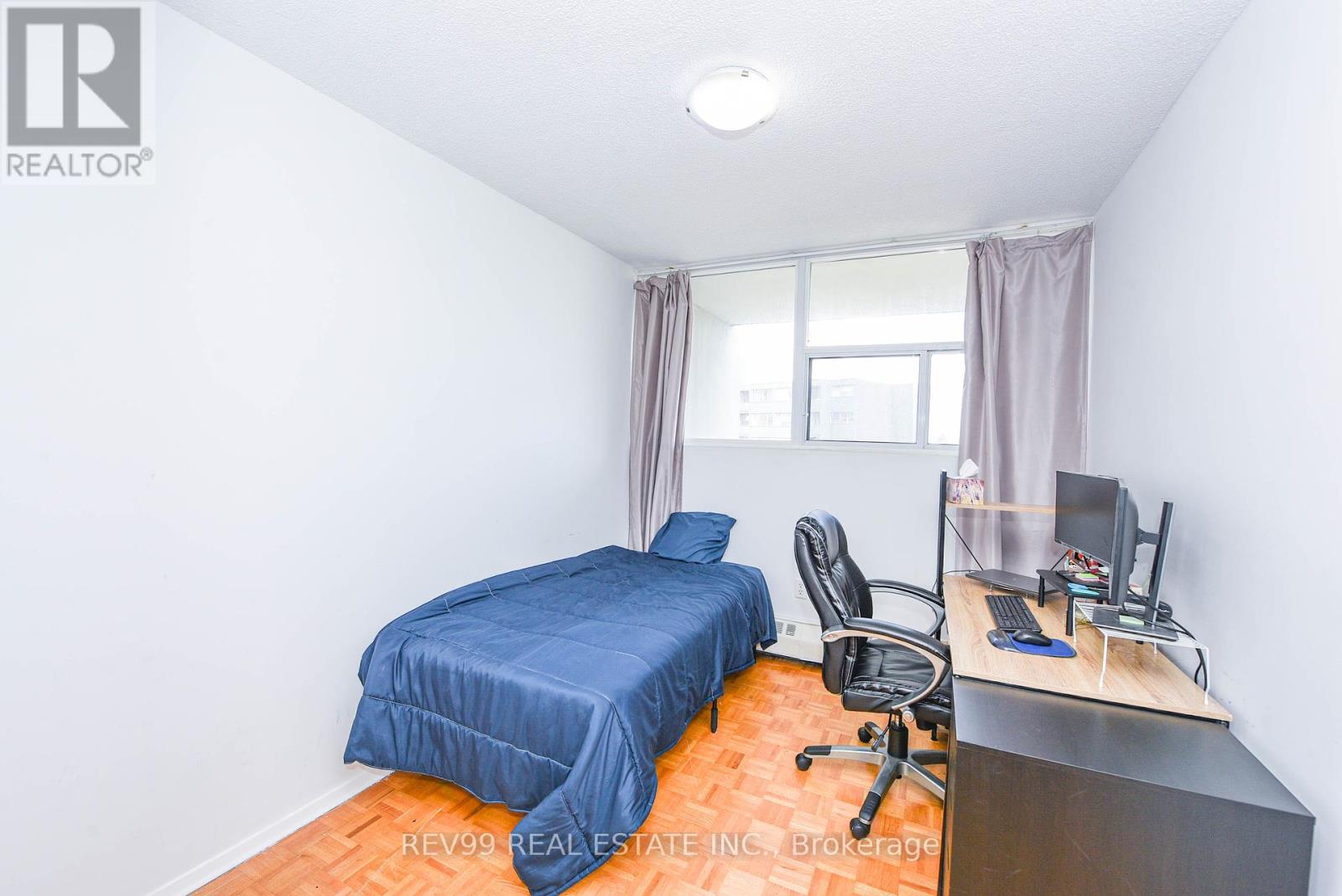 504 - 2121 Roche Court, Mississauga, Ontario  L5K 2C7 - Photo 19 - W12422079