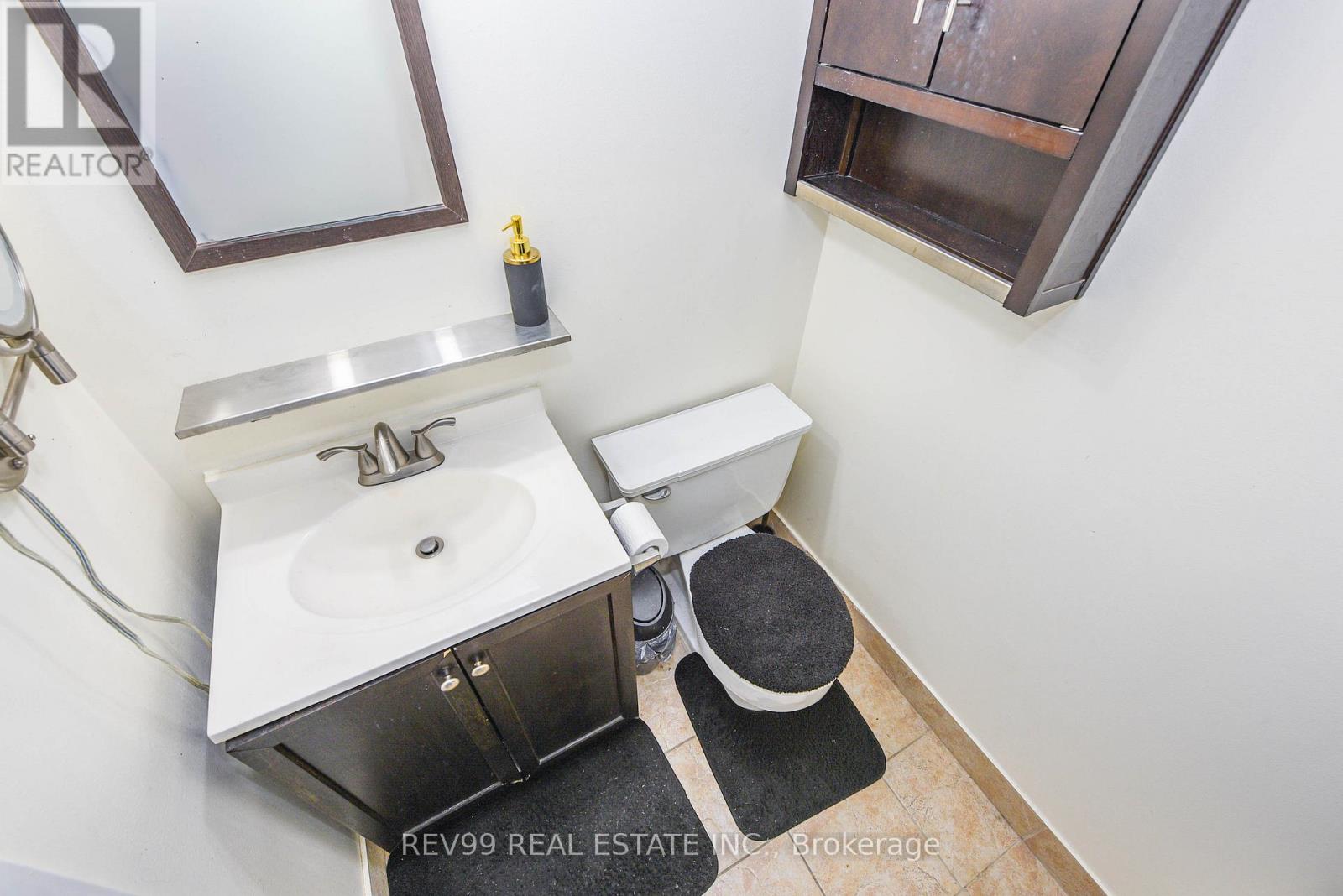 504 - 2121 Roche Court, Mississauga, Ontario  L5K 2C7 - Photo 28 - W12422079