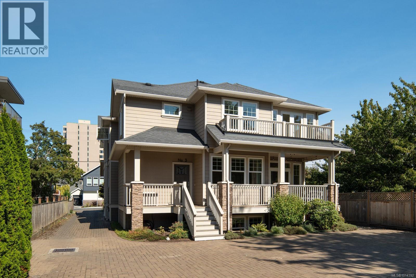 3 555 Niagara St, Victoria, British Columbia  V8V 1H2 - Photo 1 - 1014392