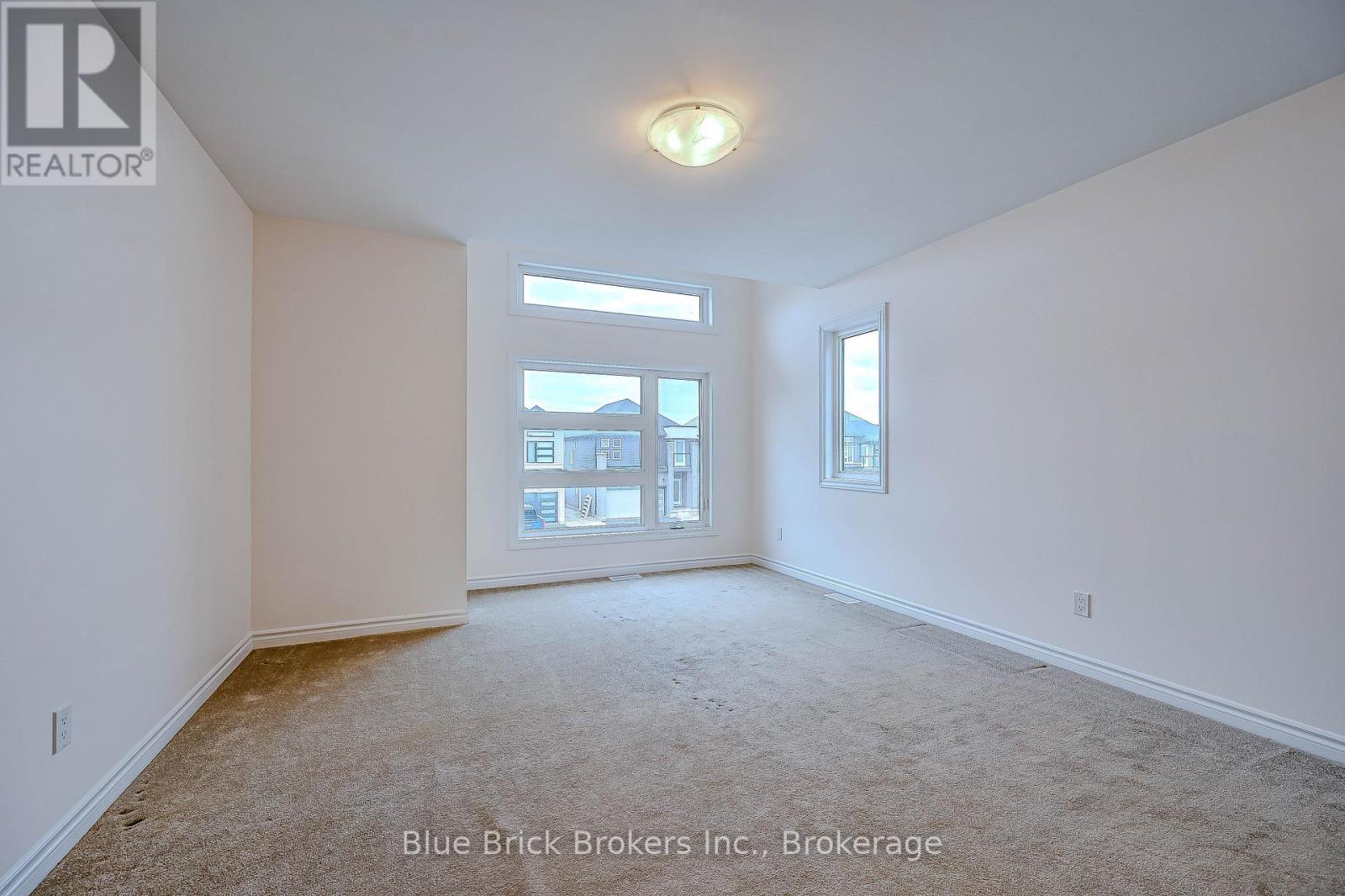 12 Hildred Street, Welland, Ontario  L3B 1H9 - Photo 37 - X12418840