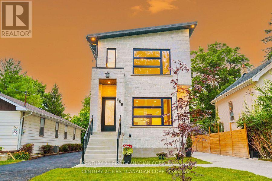 858 William Street, London East, Ontario  N5Y 2S3 - Photo 2 - X12422138
