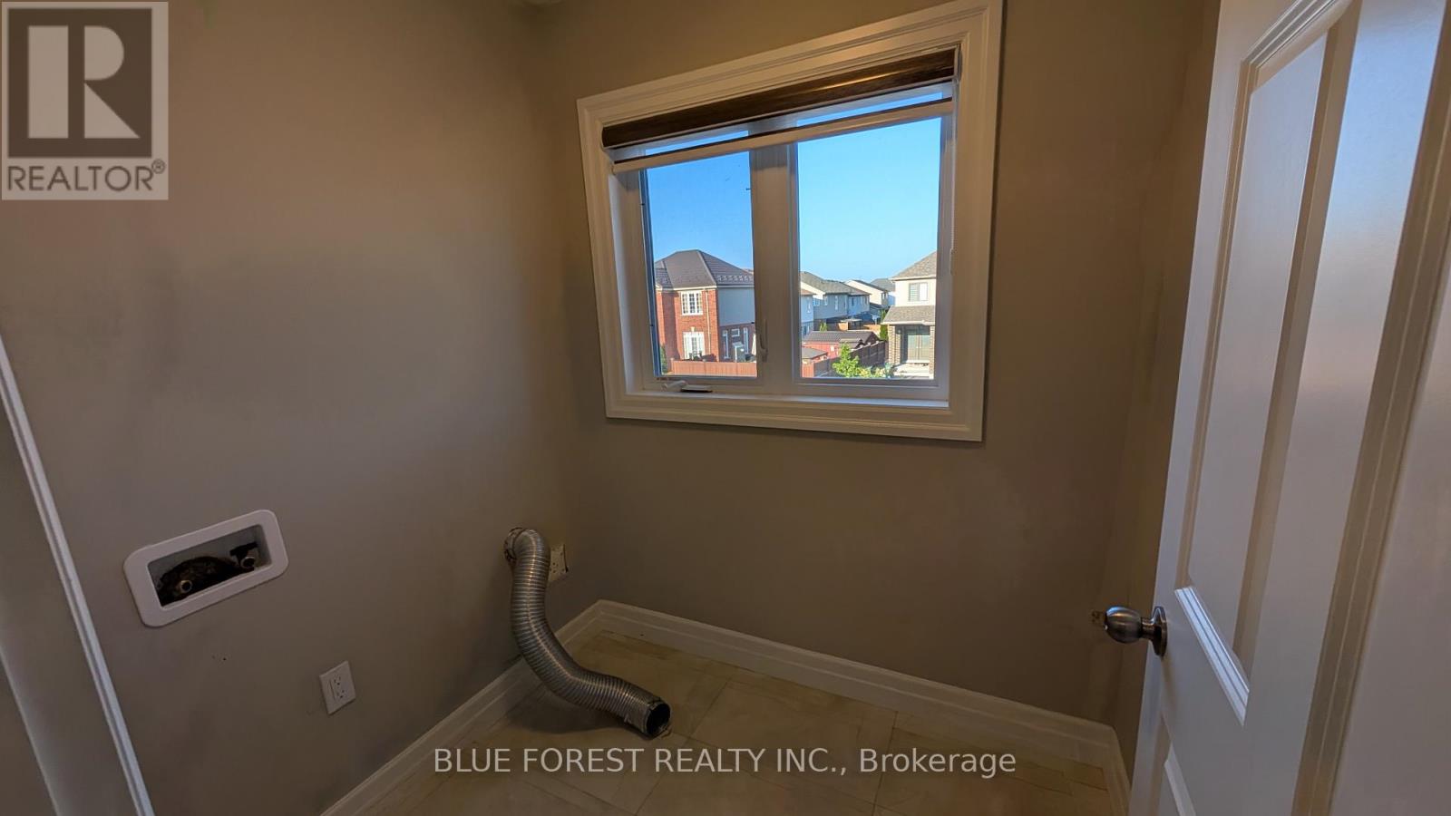 2926 Turner Crescent, London South, Ontario  N6M 0J3 - Photo 25 - X12422148