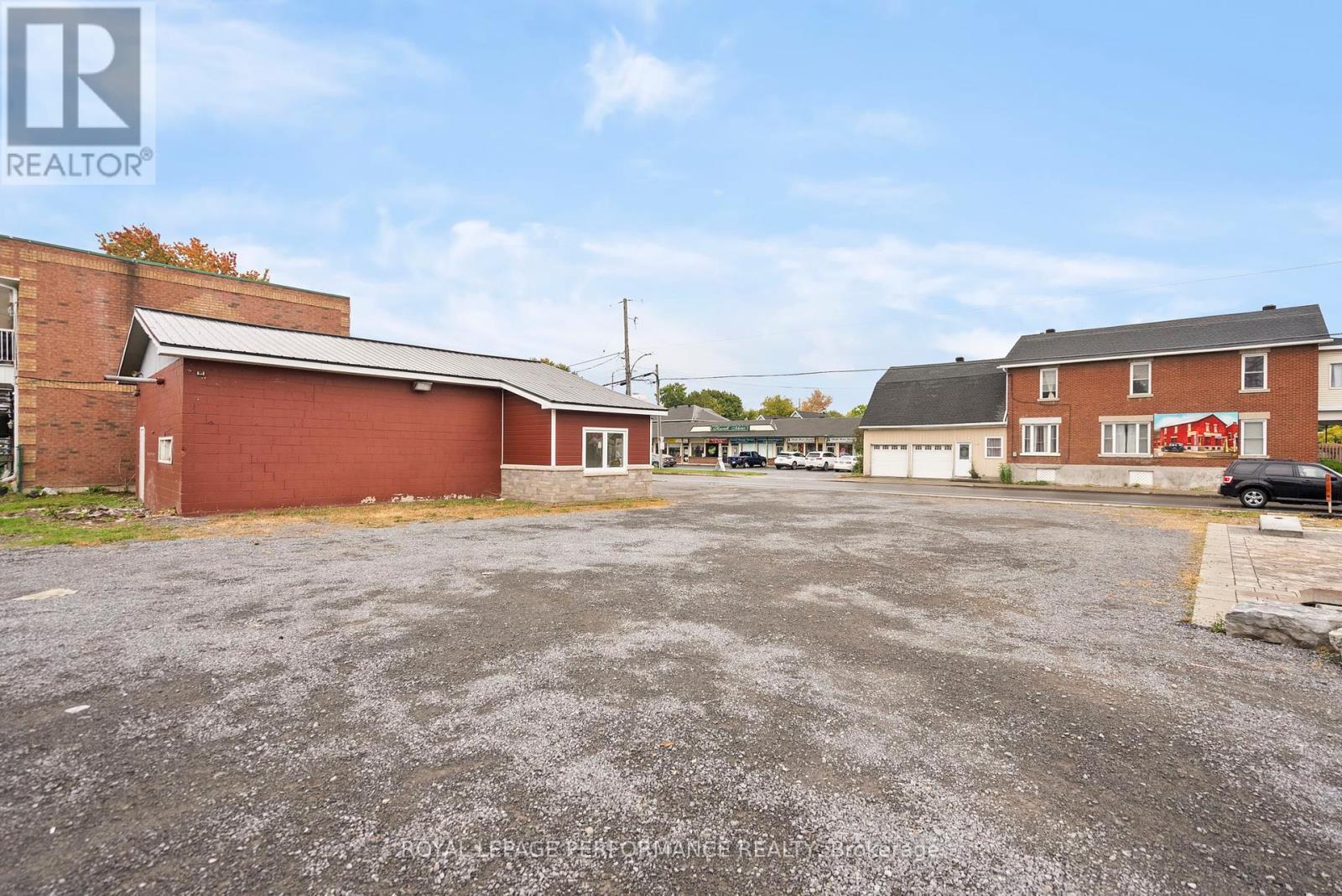 1125 Concession Street, Russell, Ontario  K4R 1C8 - Photo 6 - X12422116