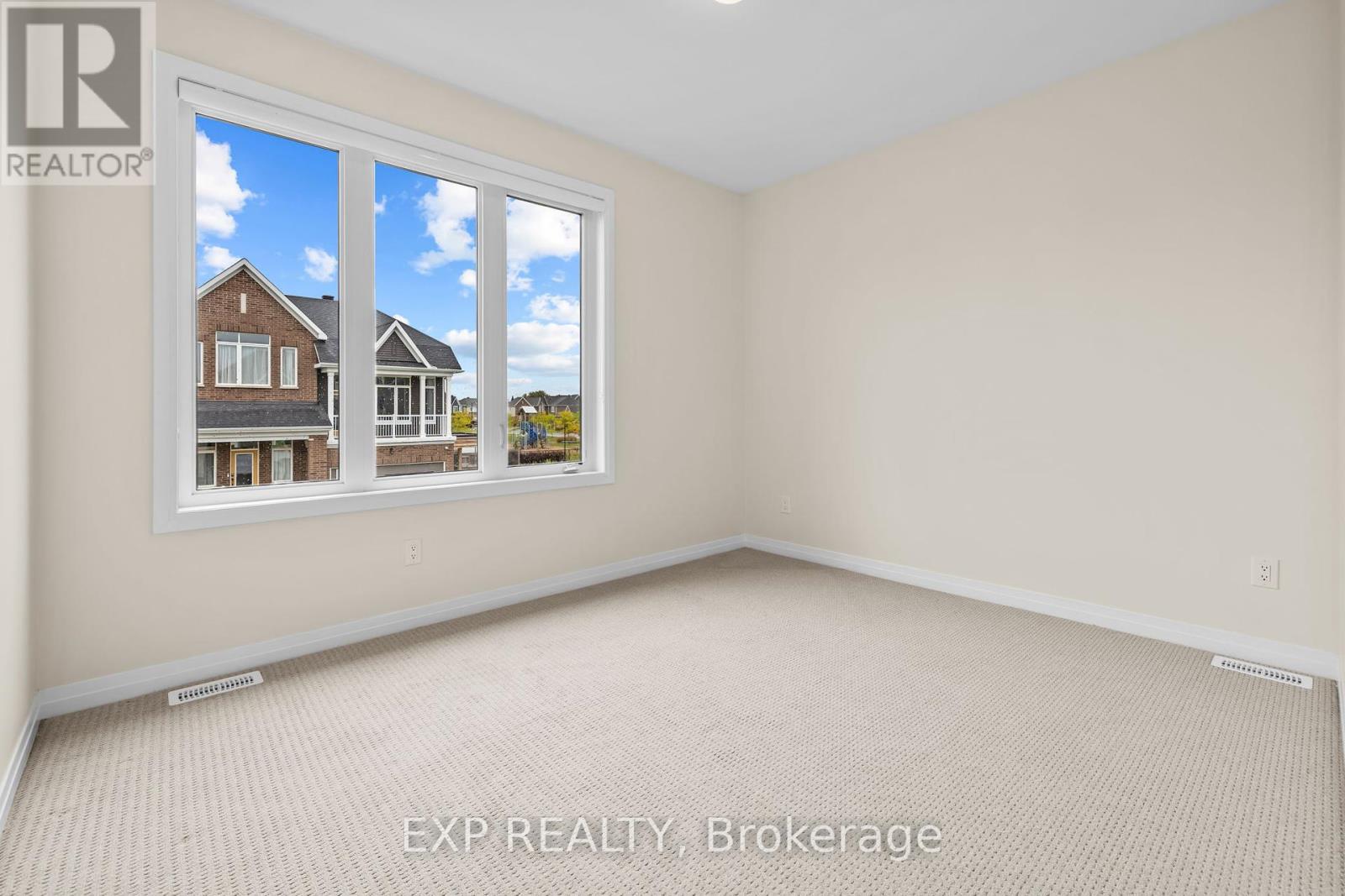 807 Mercier Crescent, Ottawa, Ontario  K1W 1E6 - Photo 27 - X12422145