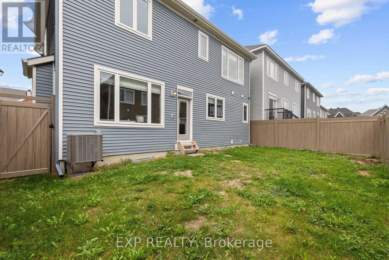807 Mercier Crescent, Ottawa, Ontario  K1W 1E6 - Photo 34 - X12422145