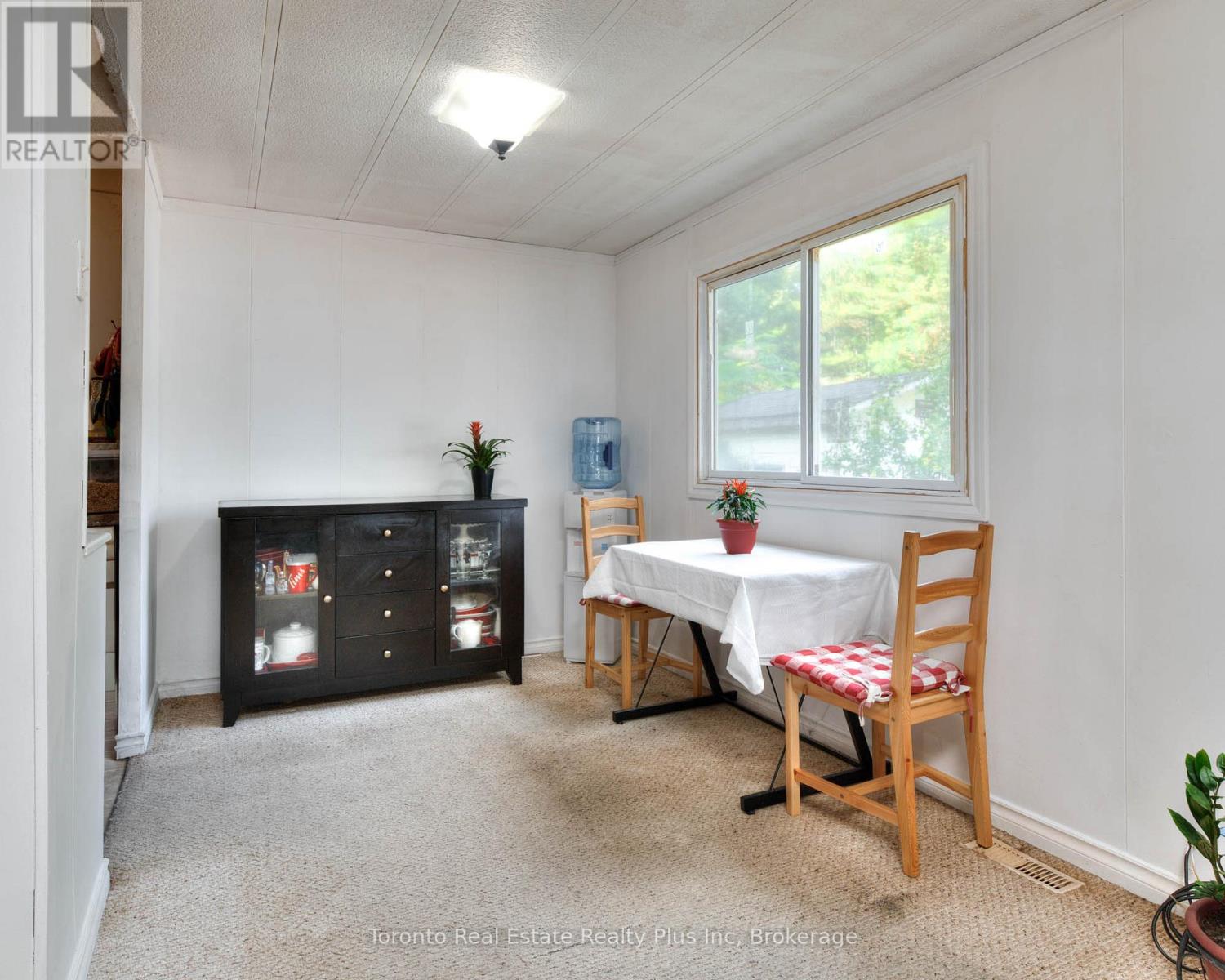 73 - 746112 Township Rd 4 Road, Blandford-Blenheim, Ontario  N4S 7V9 - Photo 10 - X12421955
