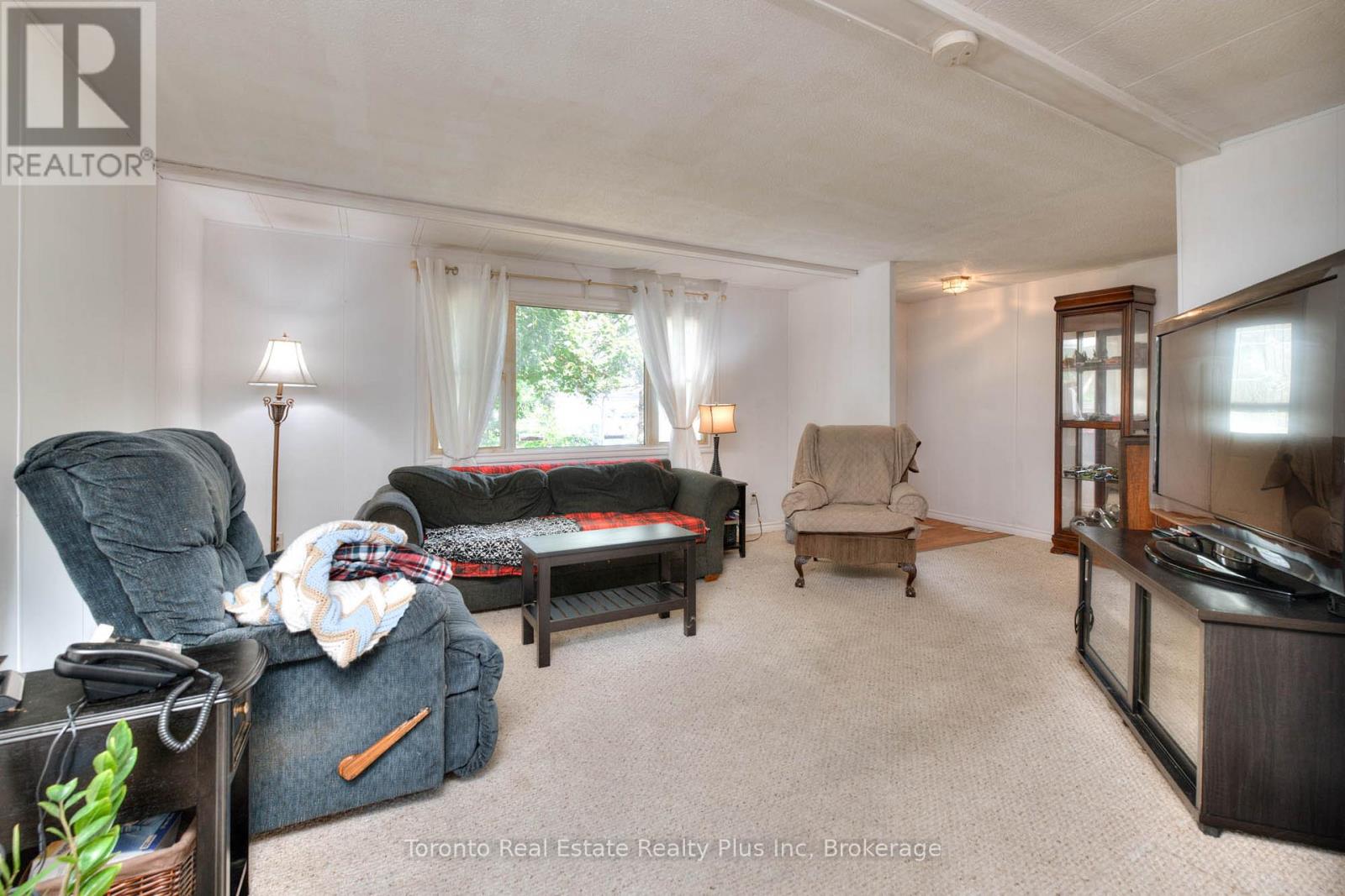 73 - 746112 Township Rd 4 Road, Blandford-Blenheim, Ontario  N4S 7V9 - Photo 9 - X12421955